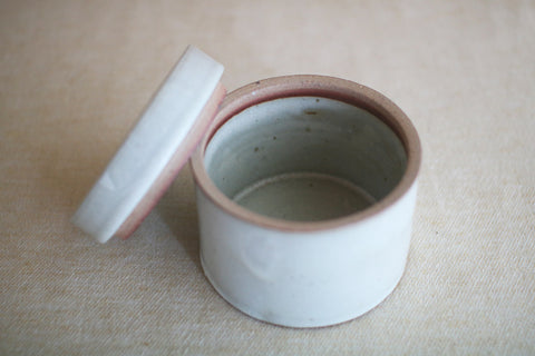 Gunji Pottery Futamono Lidded Jar - Cylindrical