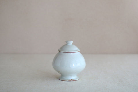 Gunji Pottery Futamono Lidded Jar - Rounded with Foot
