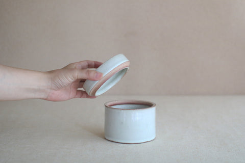 Gunji Pottery Futamono Lidded Jar - Cylindrical