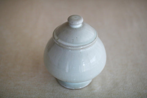 Gunji Pottery Futamono Lidded Jar - Rounded with Foot