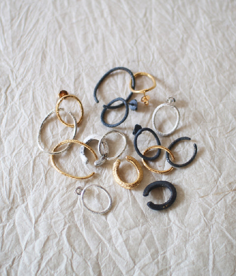 Jona "Wa" Ear Cuff Light Small / White, Black, Gold